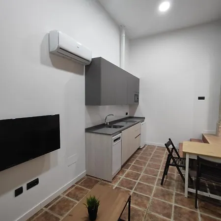 Insidehome Apartment